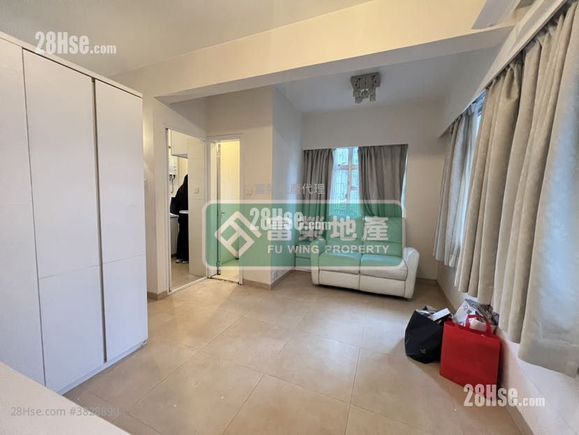 Han Cheong Building Sell Studio , 1 Bathroom 257 ft²