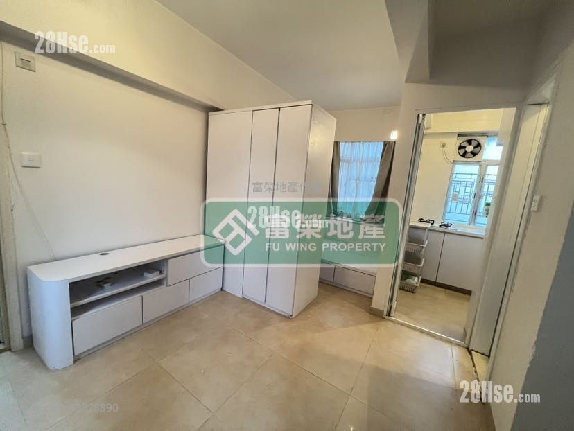 Han Cheong Building Sell Studio , 1 Bathroom 257 ft²