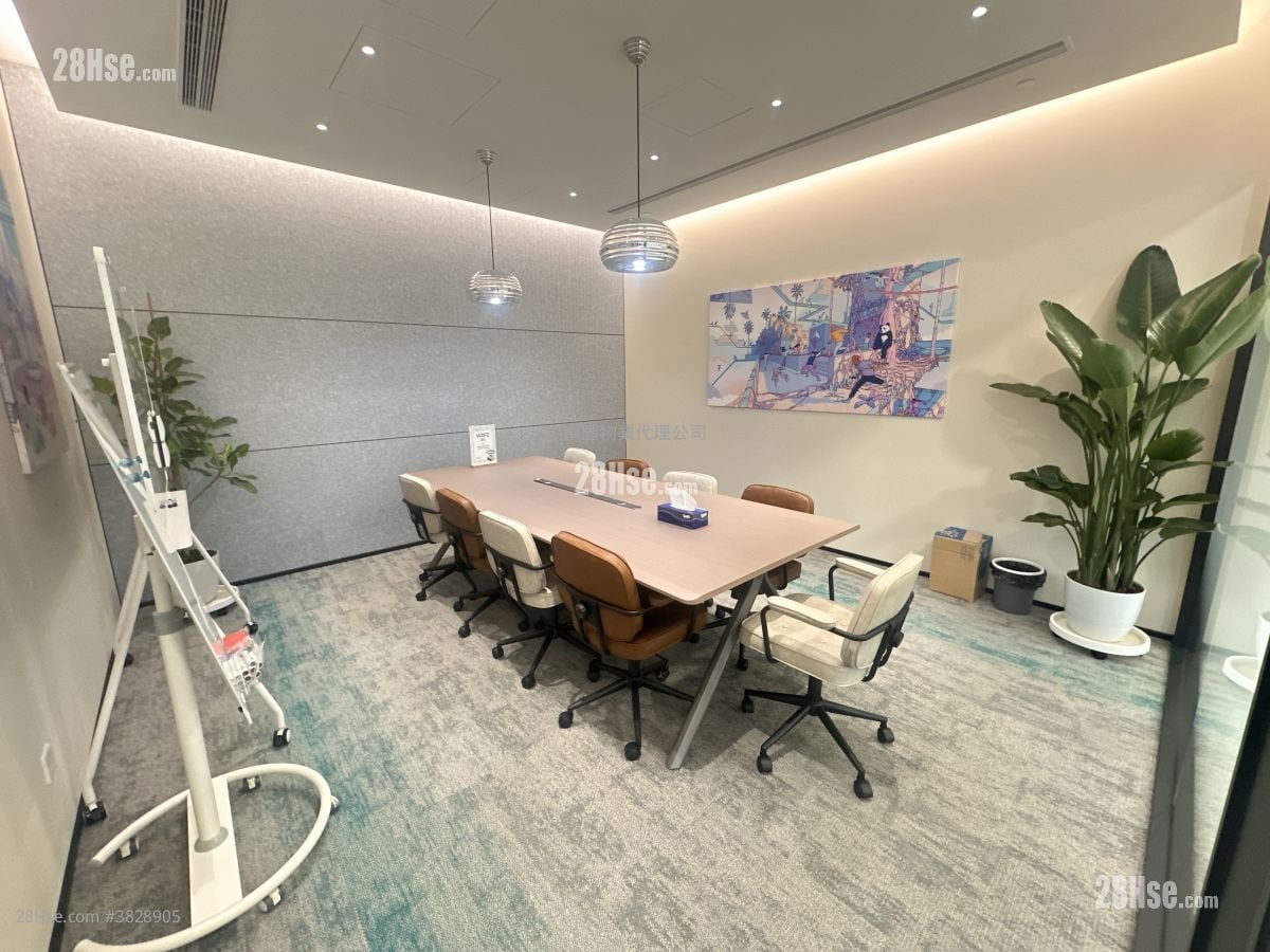 Portas Rental Studio 60 ft²