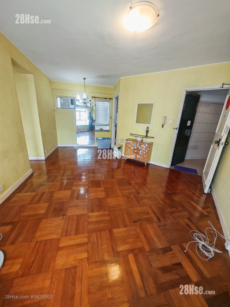 嘉湖山莊 售盤 3 房 , 2 浴室 635 平方呎