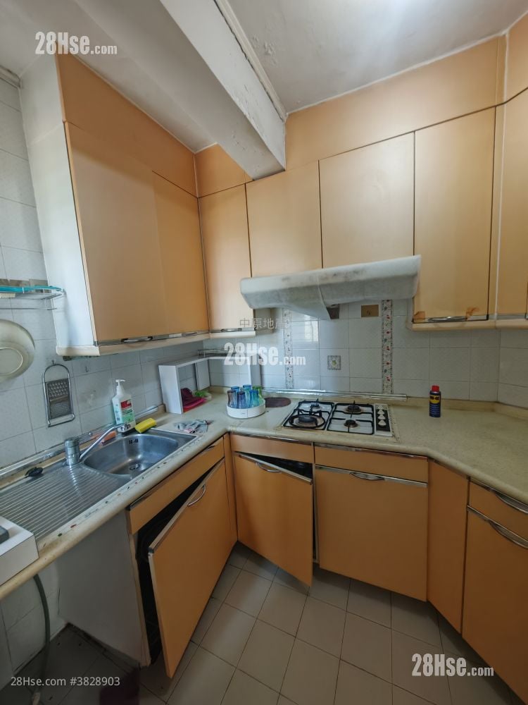 嘉湖山莊 售盤 3 房 , 2 浴室 635 平方呎