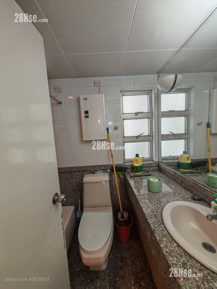 嘉湖山莊 售盤 3 房 , 2 浴室 635 平方呎