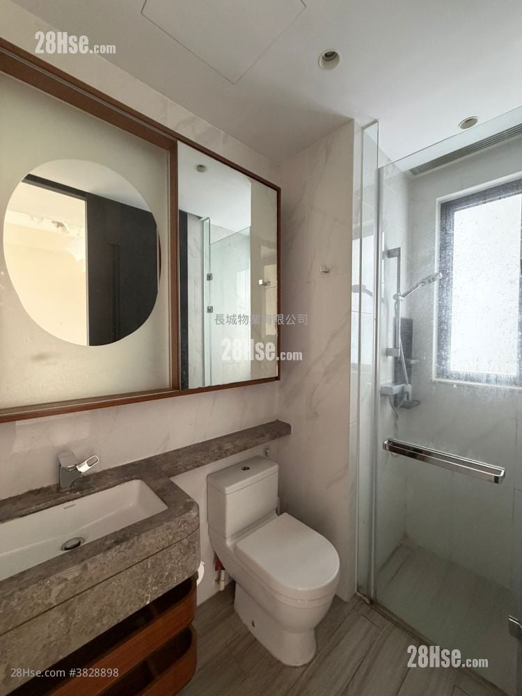 君豪峰 租盤 1 房 , 1 浴室 300 平方呎