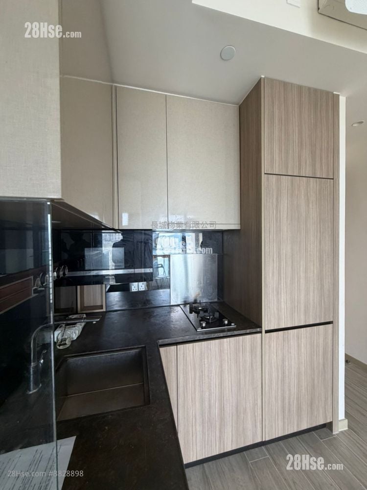 君豪峰 租盤 1 房 , 1 浴室 300 平方呎