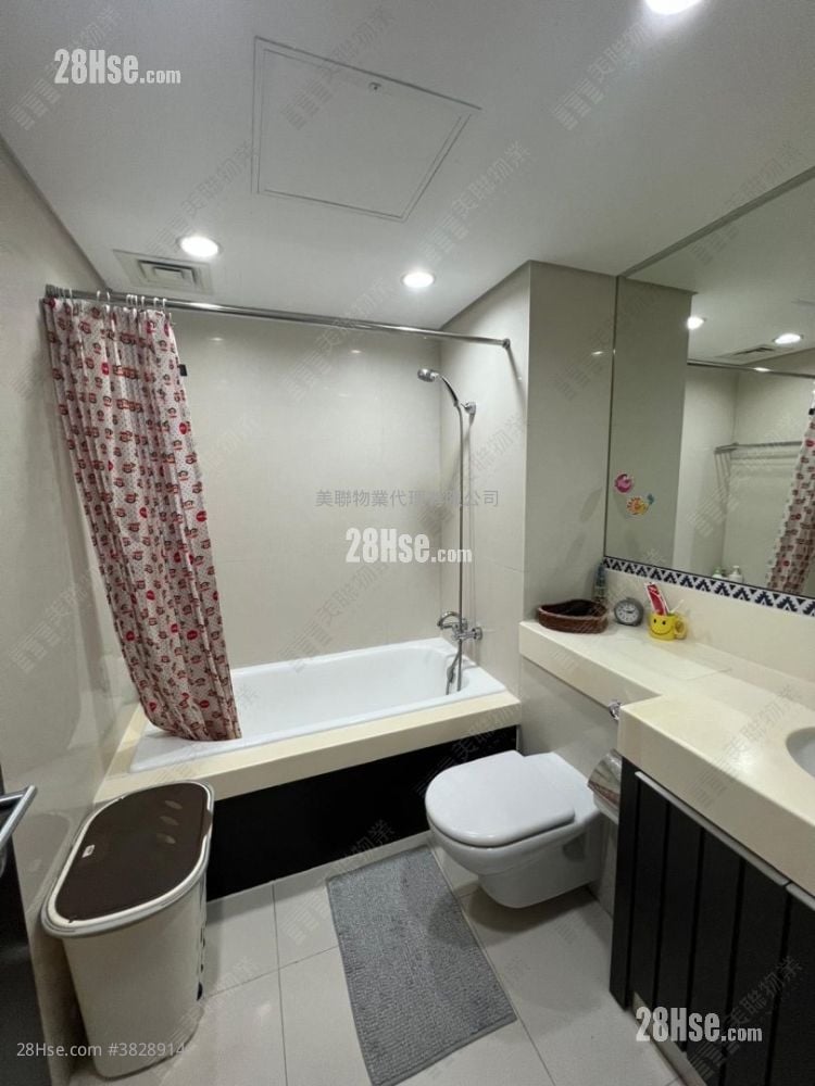 比华利山别墅 售盘 5+ 房 , 2 浴室 1,902 平方尺