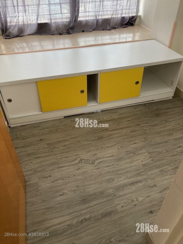 萬豐大廈 租盤 2 房 , 1 浴室 260 平方呎