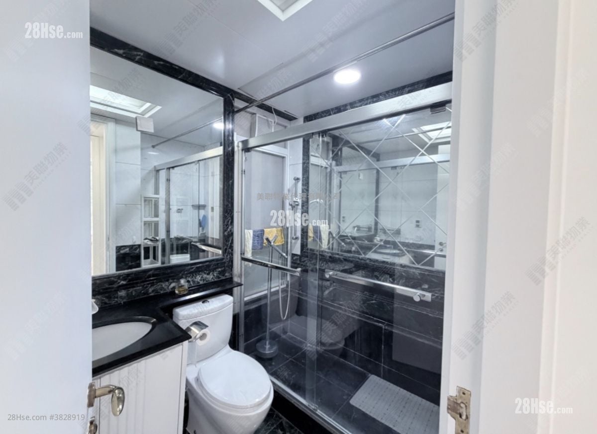 畢架山一號 售盤 3 房 , 2 浴室 1,047 平方呎