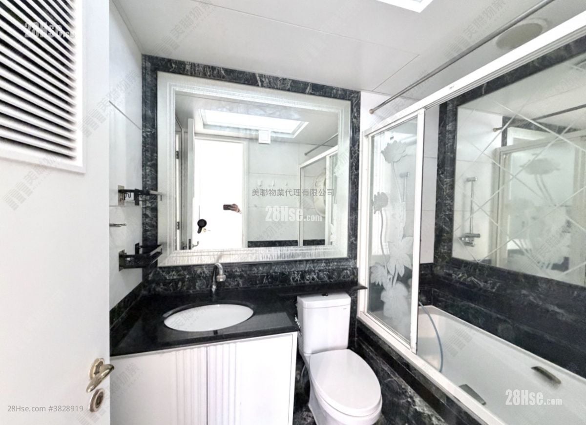 畢架山一號 售盤 3 房 , 2 浴室 1,047 平方呎