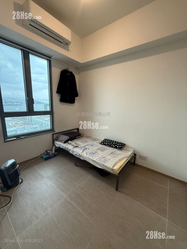 Eresidence Rental 1 Bedroom , 1 Bathroom 302 ft²