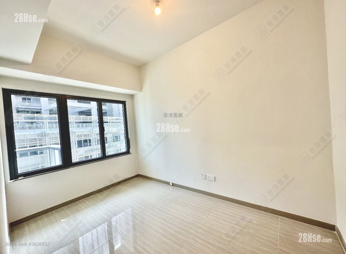 The Southside Sell 1 Bedroom , 1 Bathroom 392 ft²