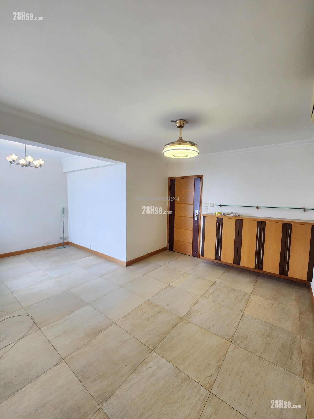 伊利莎伯大廈 租盤 1 房 , 1 浴室 536 平方呎