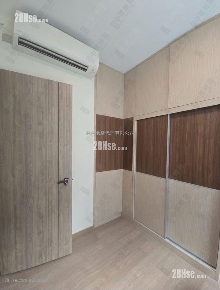 Centra Horizon Sell 2 Bedrooms 551 ft²