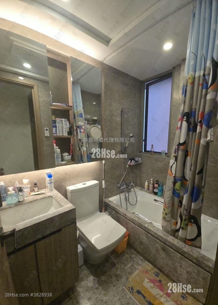 Centra Horizon Sell 2 Bedrooms 551 ft²