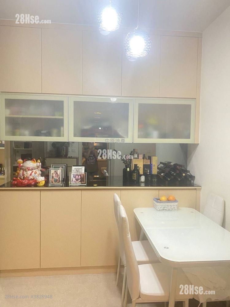 世宙 售盘 2 房 429 平方尺