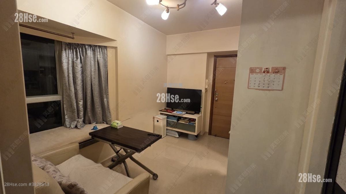 Metro Harbour View Sell 2 Bedrooms 320 ft²