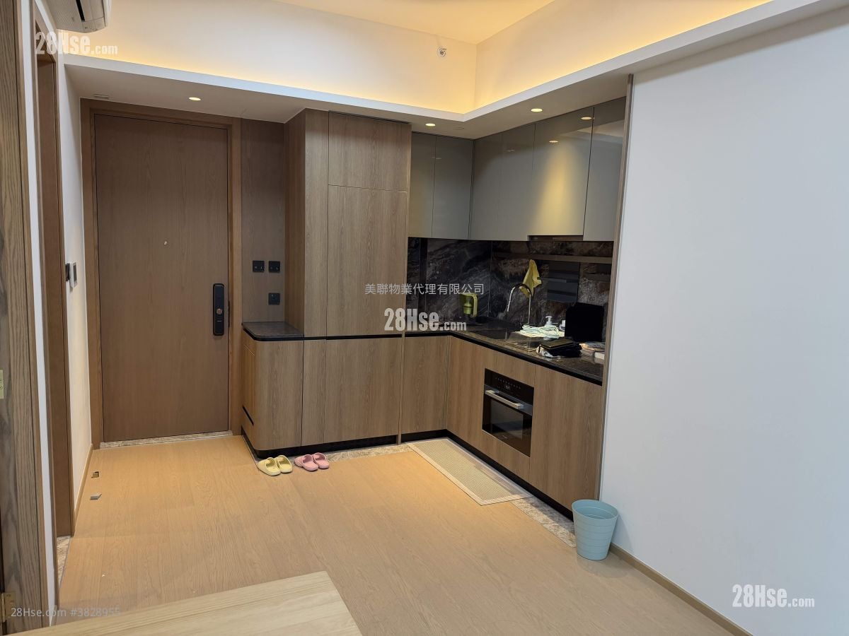 瑜一 租盘 1 房 , 1 浴室 338 平方尺