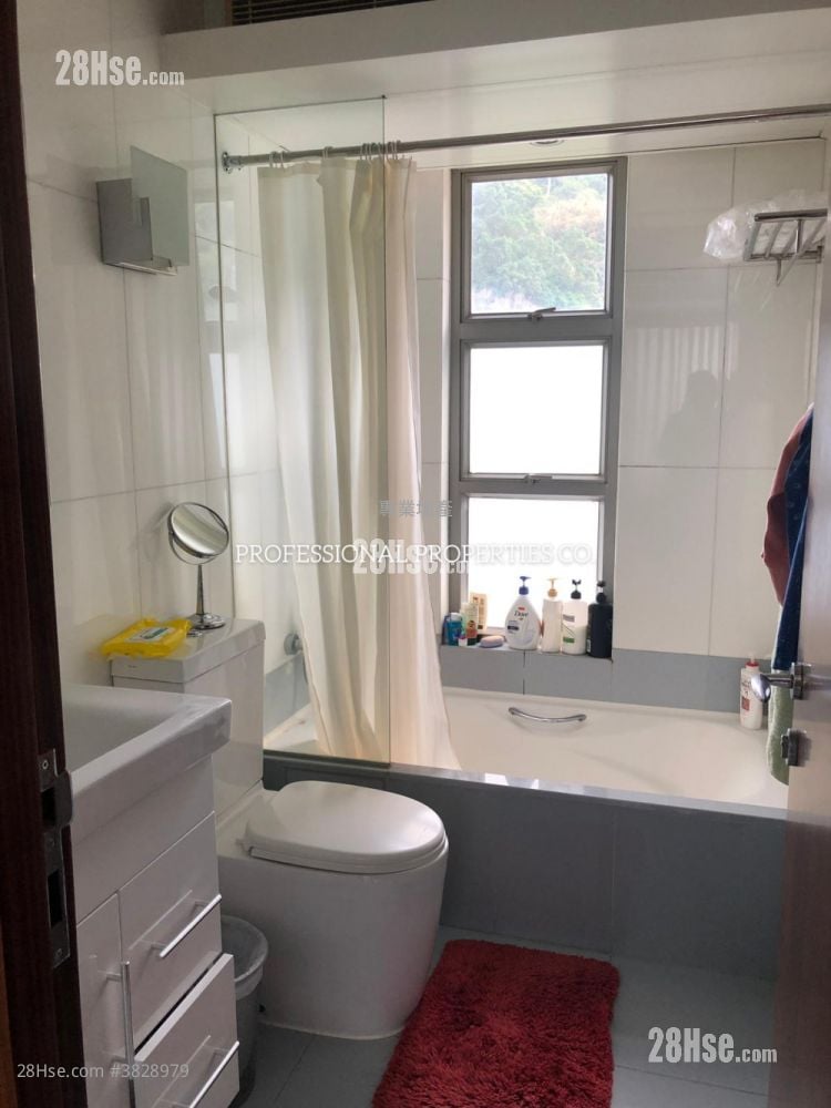 怡峰 售盘 3 房 , 2 浴室 830 平方尺