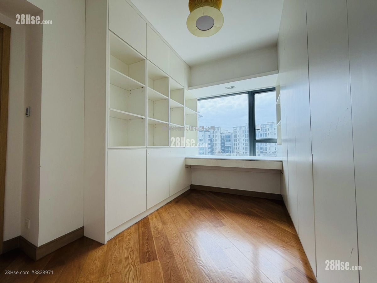 溋玥天赋海湾 售盘 4 房 1,559 平方尺