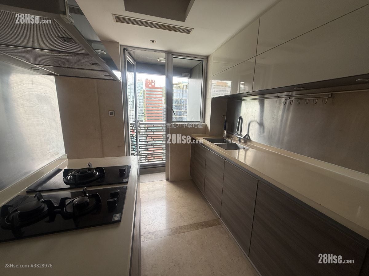 深湾9号 售盘 3 房 , 2 浴室 1,421 平方尺