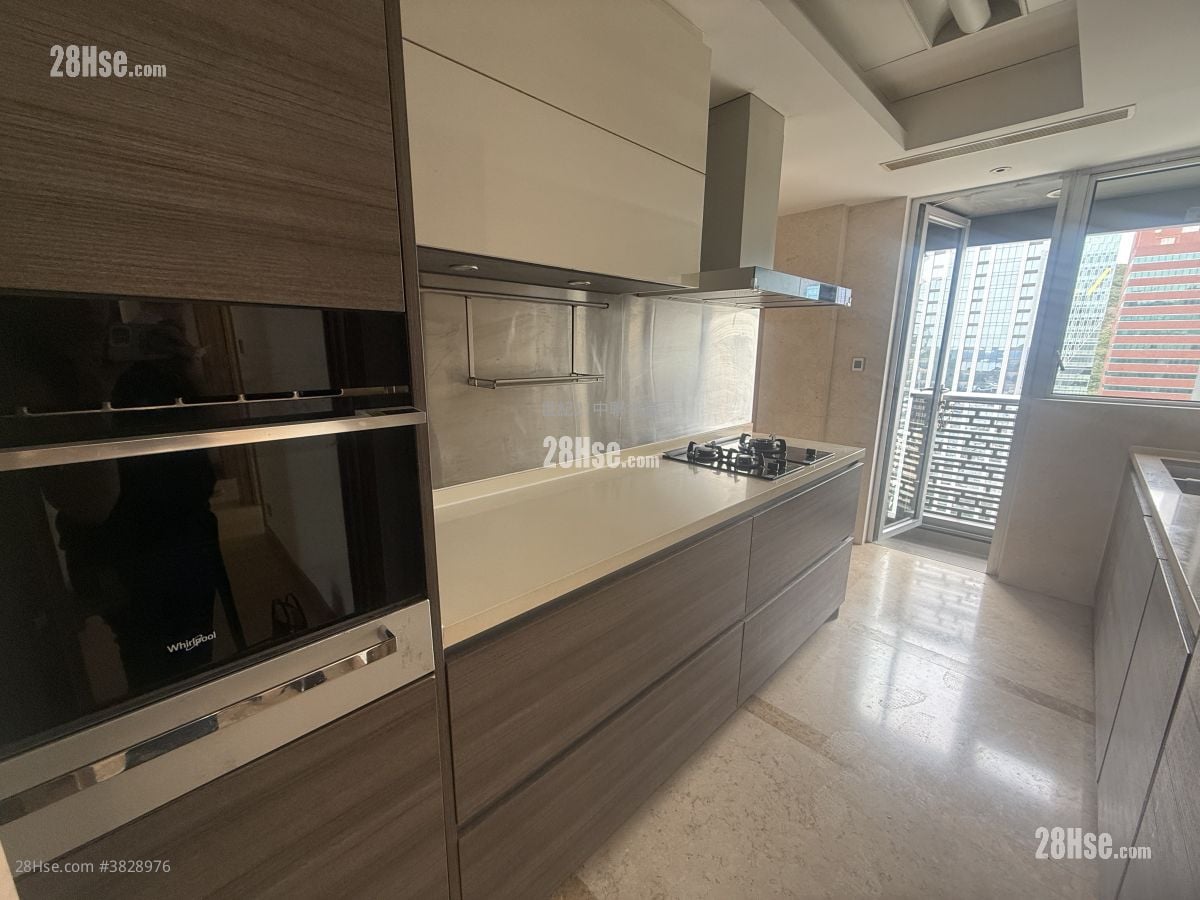 深湾9号 售盘 3 房 , 2 浴室 1,421 平方尺