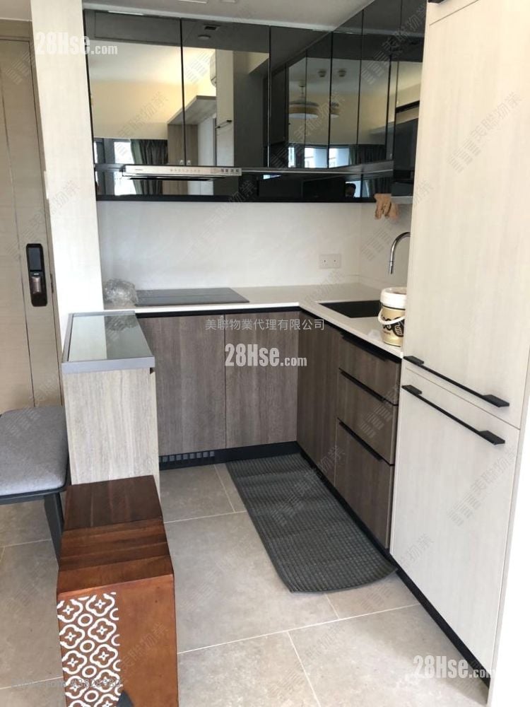 雲滙 售盤 3 房 605 平方呎