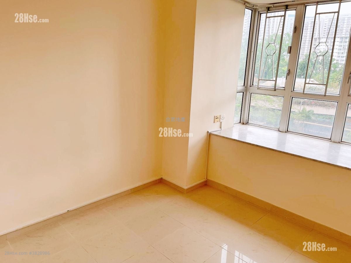 大埔中心 租盘 409 平方尺