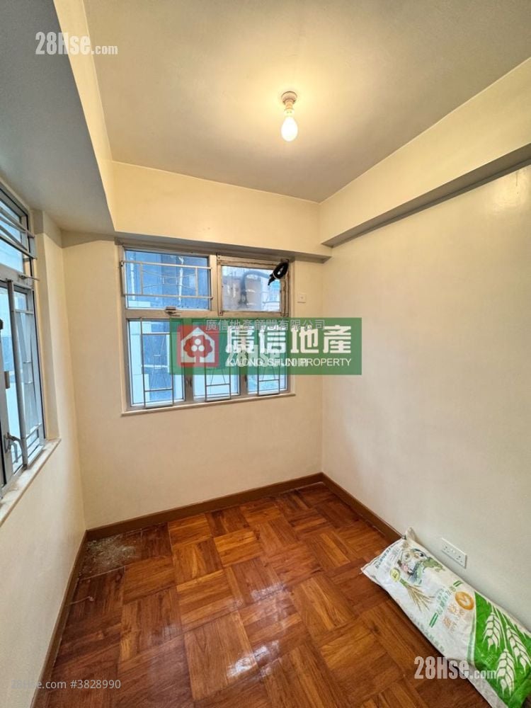 得宝大厦 售盘 2 房 , 1 浴室 389 平方尺