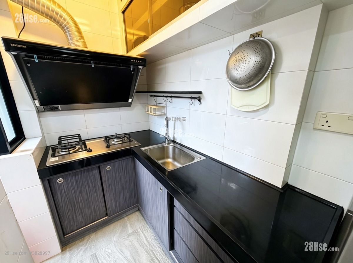 怡景園 售盤 3 房 , 1 浴室 489 平方呎