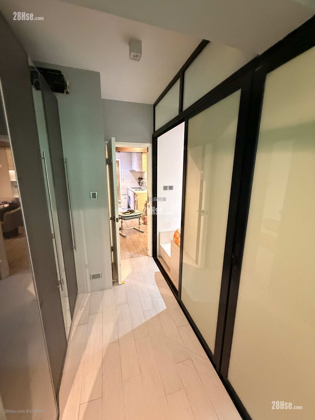 福昌楼 租盘 336 平方尺