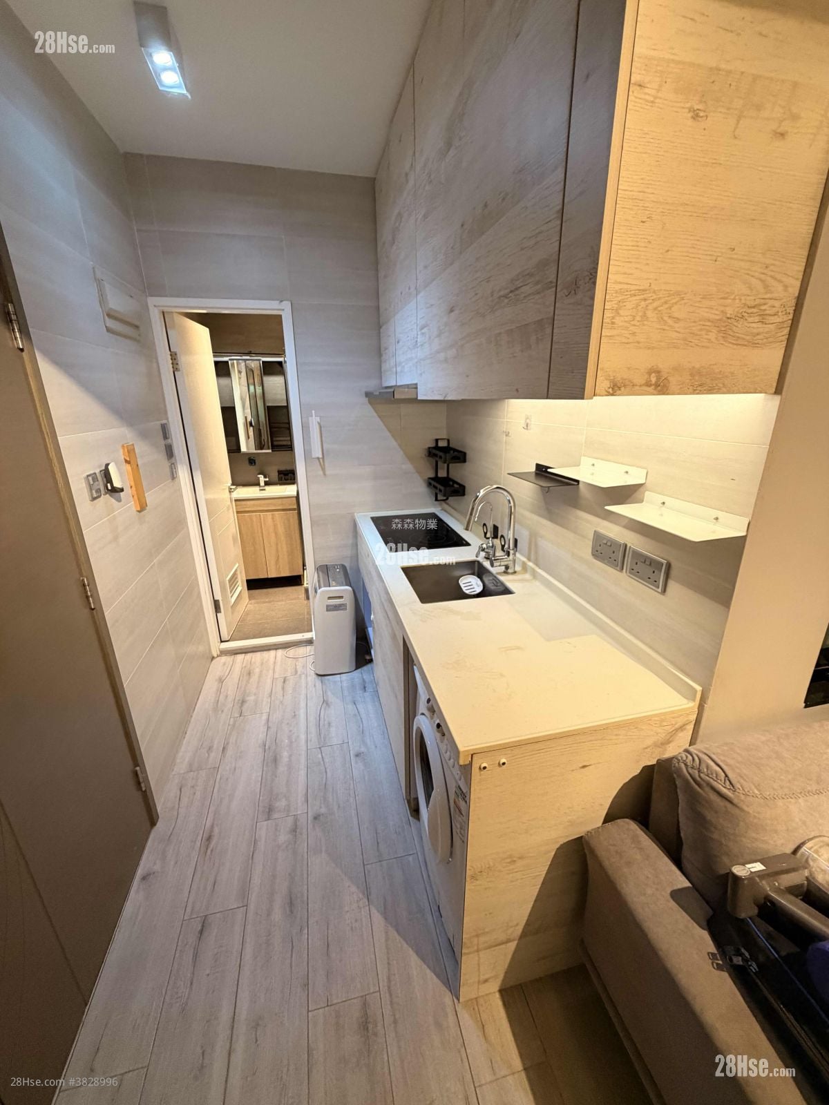 福昌楼 租盘 336 平方尺