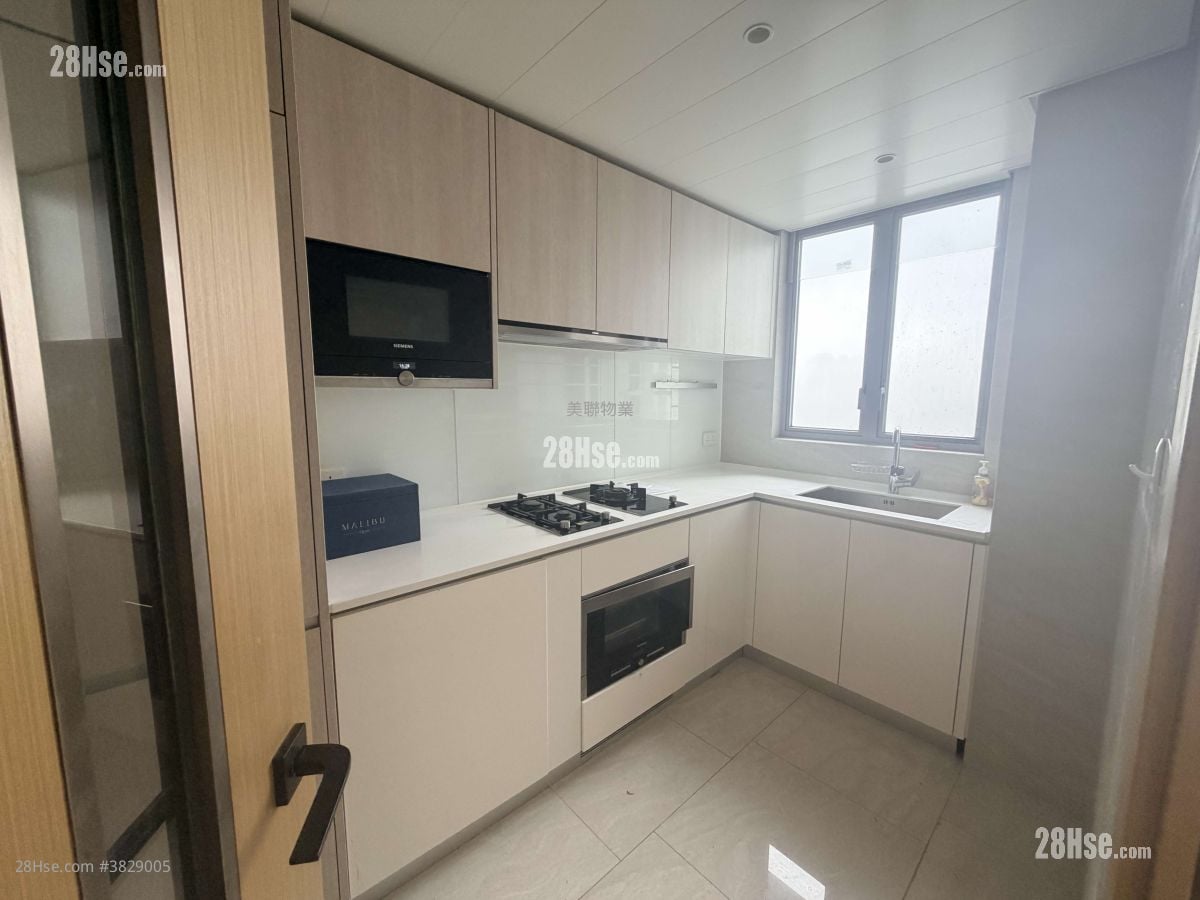 Malibu Sell 3 Bedrooms , 3 Bathrooms 845 ft²