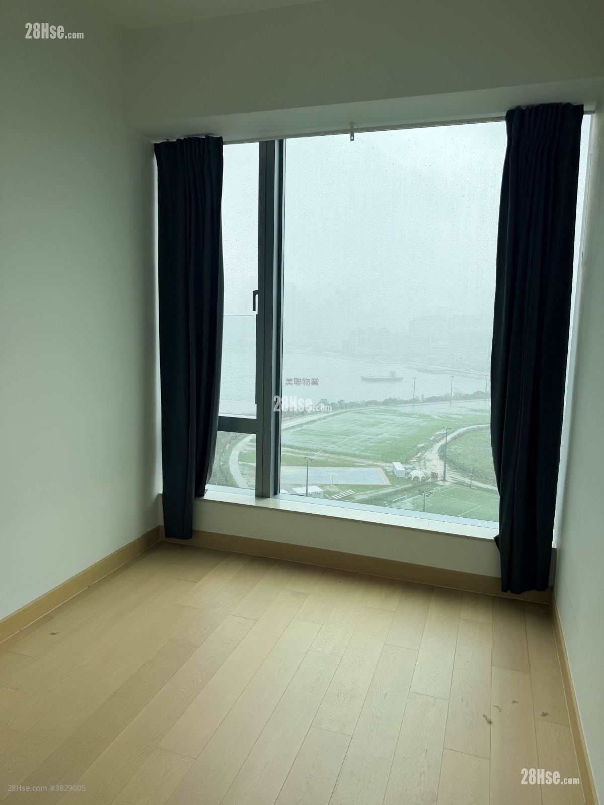 Malibu Sell 3 Bedrooms , 3 Bathrooms 845 ft²