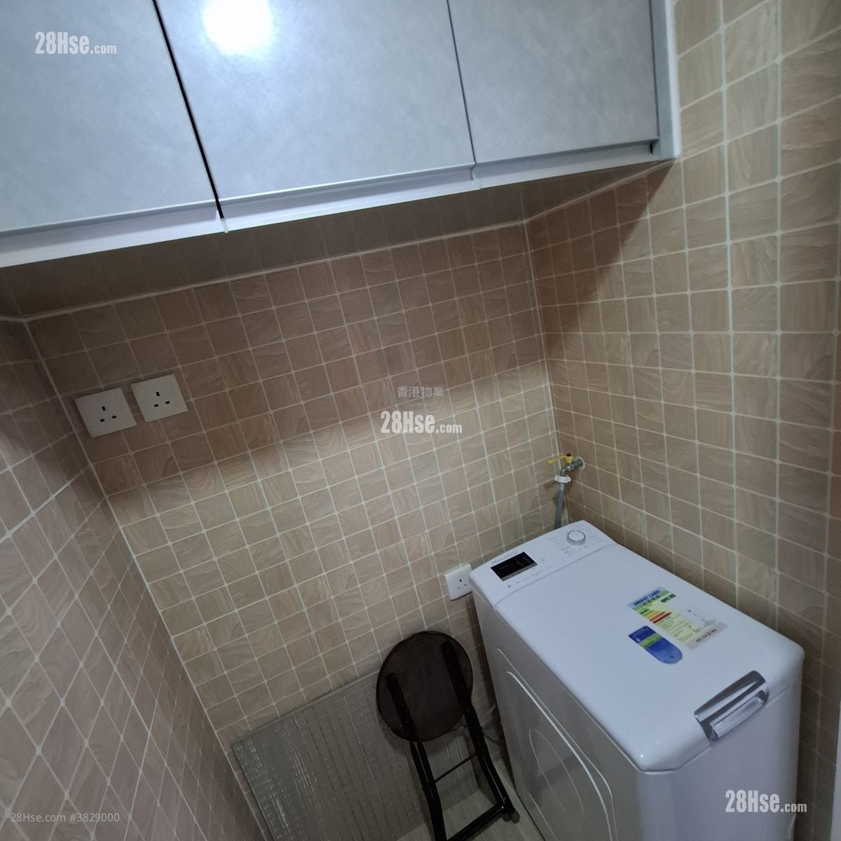 Causeway Centre Rental 1 Bedroom , 1 Bathroom 302 ft²