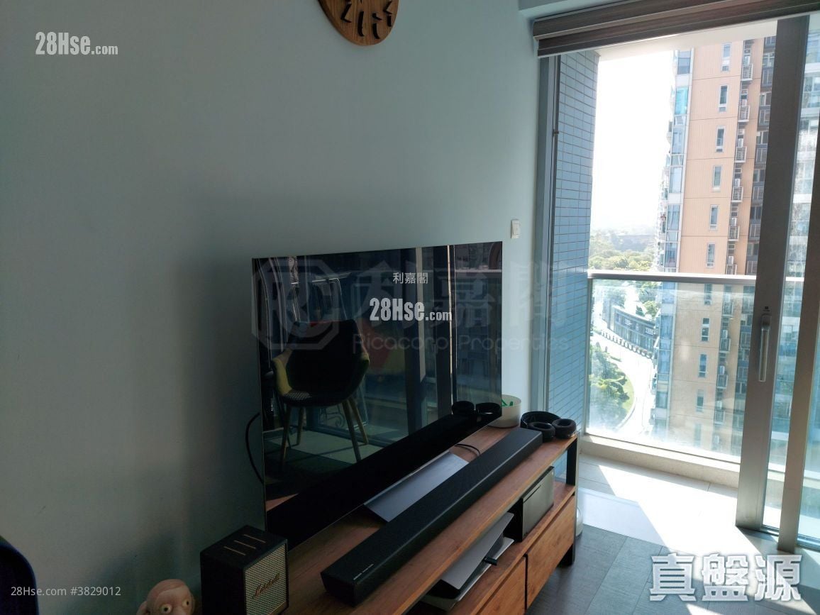 峻峦 售盘 2 房 , 1 浴室 520 平方尺