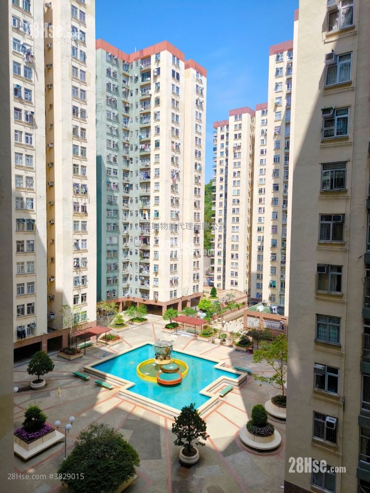 Mei Foo Sun Chuen Sell 2 Bedrooms , 1 Bathroom 564 ft²