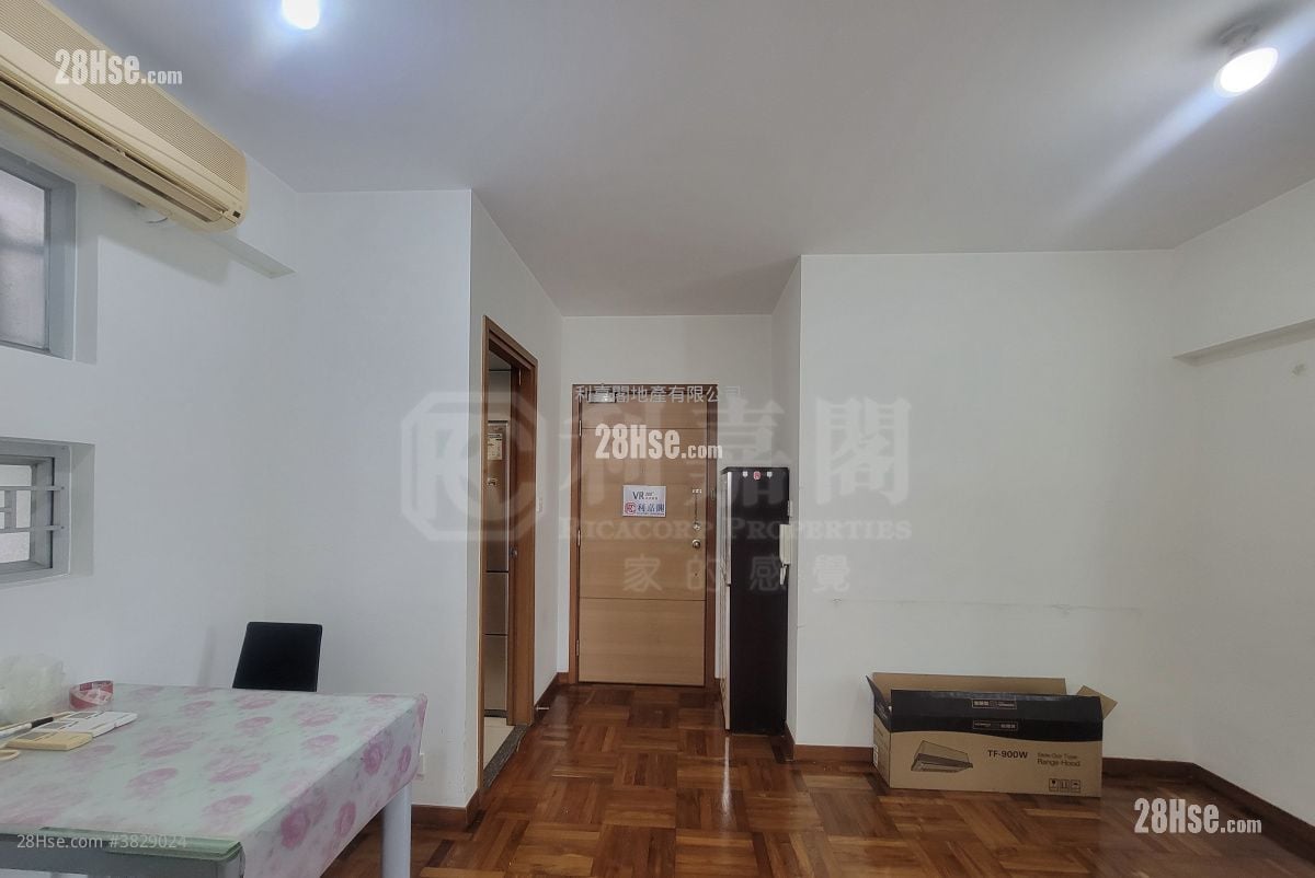 Metro Harbour View Rental 2 Bedrooms , 1 Bathroom 372 ft²