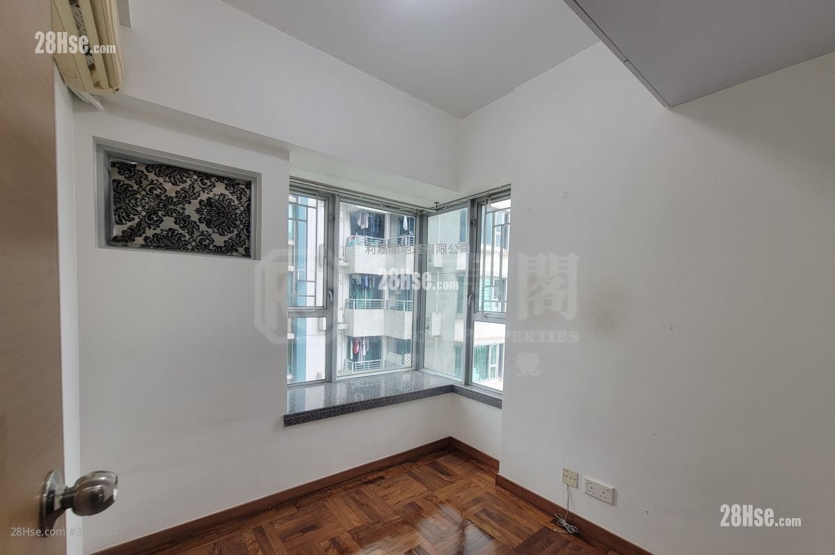 Metro Harbour View Rental 2 Bedrooms , 1 Bathroom 372 ft²