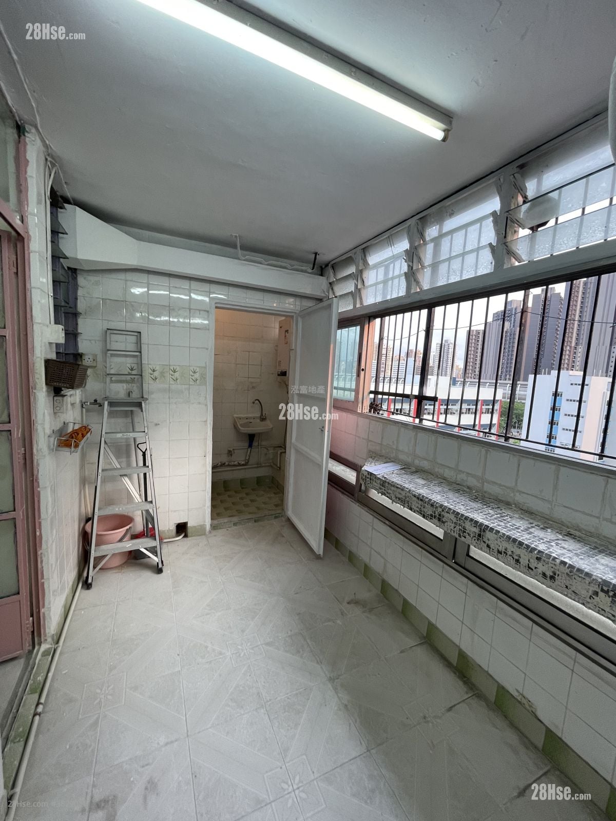 Long Ping Estate Sell 1 Bathroom 423 ft²