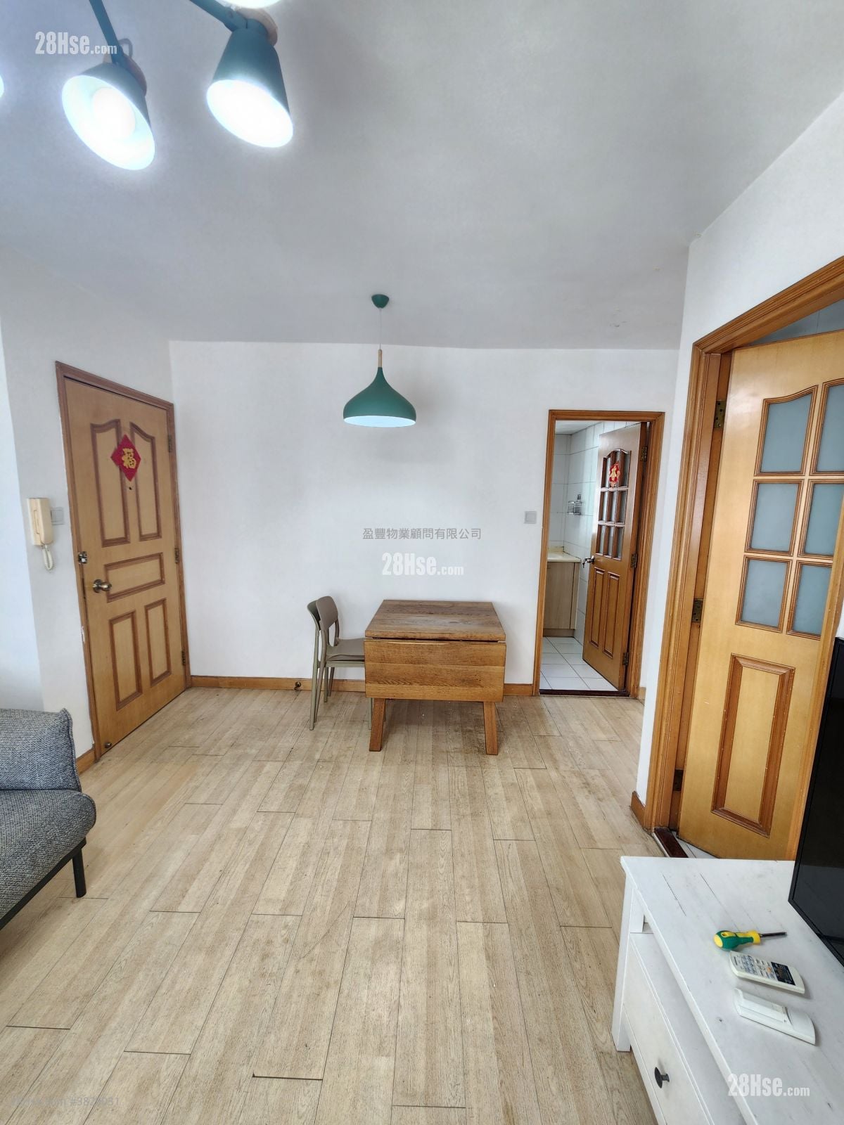 修頓花園 租盤 2 房 , 1 浴室 401 平方呎