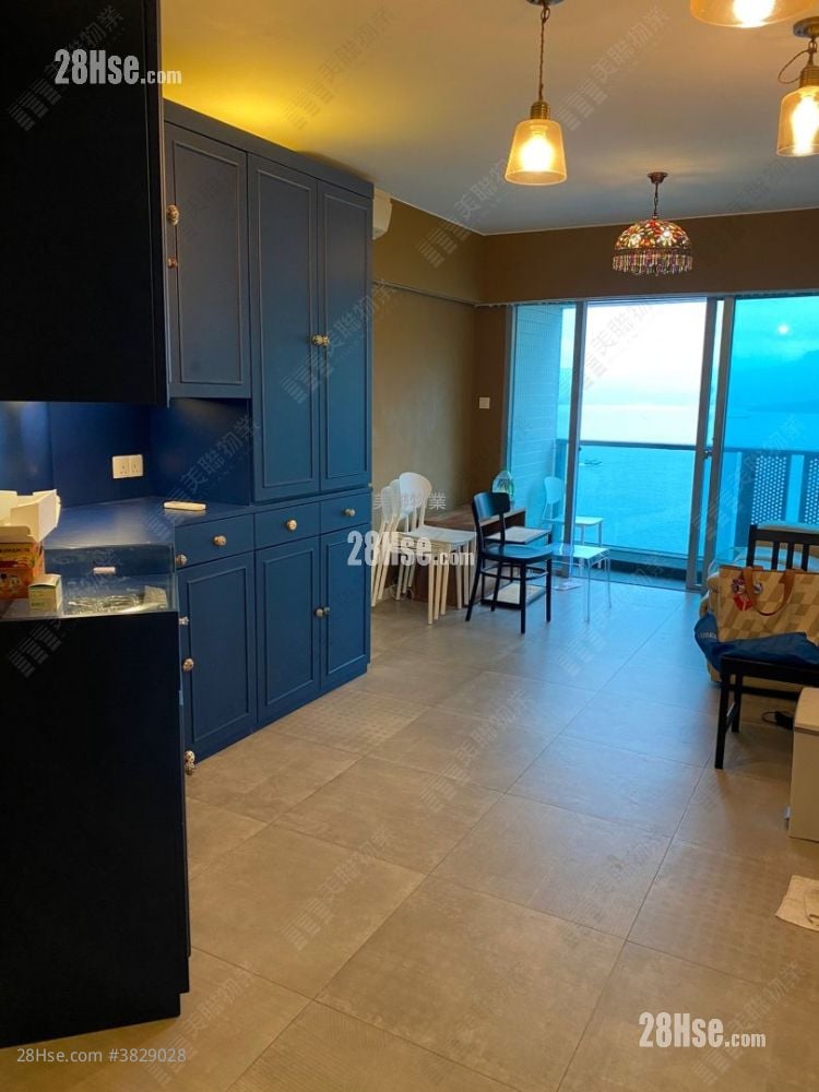 La Costa Sell 2 Bedrooms 516 ft²