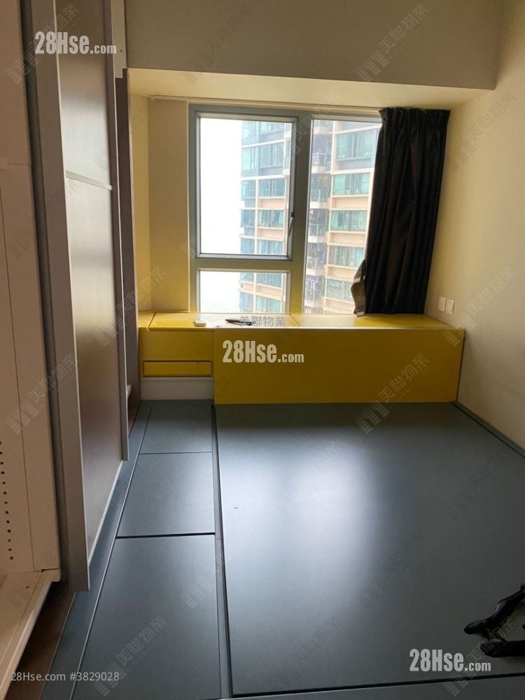 La Costa Sell 2 Bedrooms 516 ft²