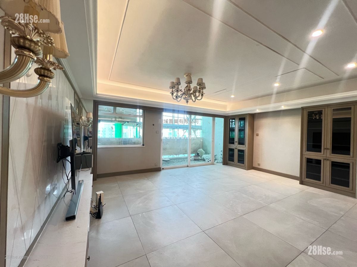 香港花園 售盤 4 房 , 2 浴室 1,991 平方呎