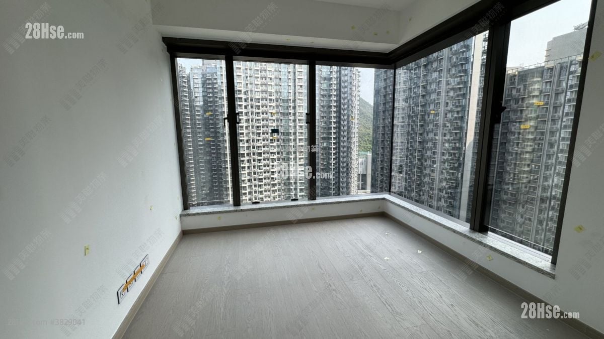 港岛南岸 租盘 3 房 , 2 浴室 737 平方尺