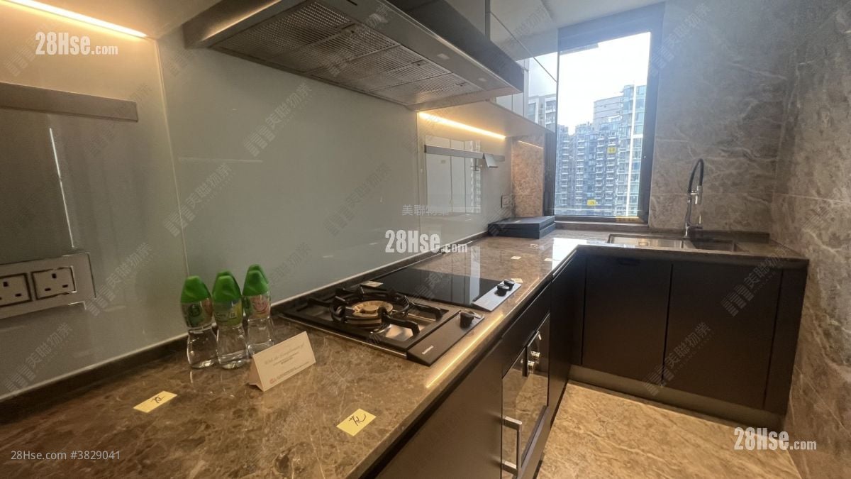 港岛南岸 租盘 3 房 , 2 浴室 737 平方尺