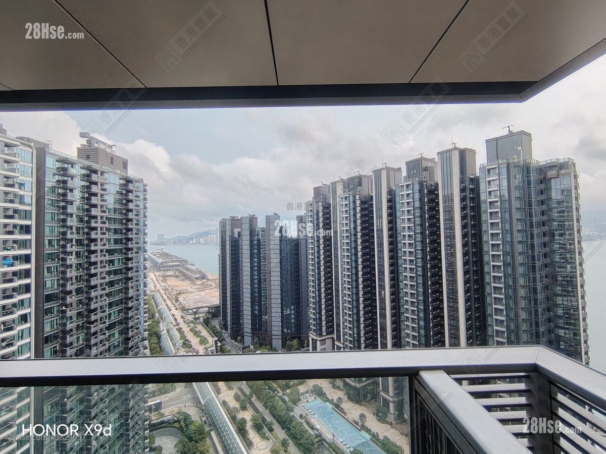 Double Coast Rental Studio , 1 Bathroom 265 ft²