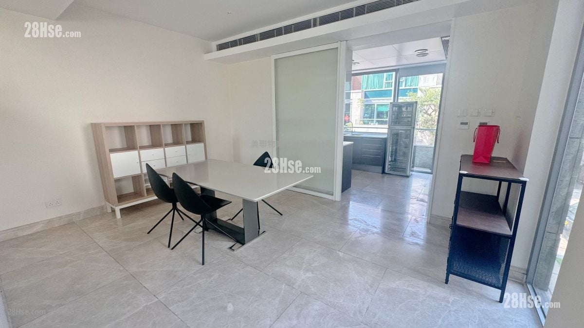 葡萄园 租盘 3 房 , 4 浴室 1,569 平方尺