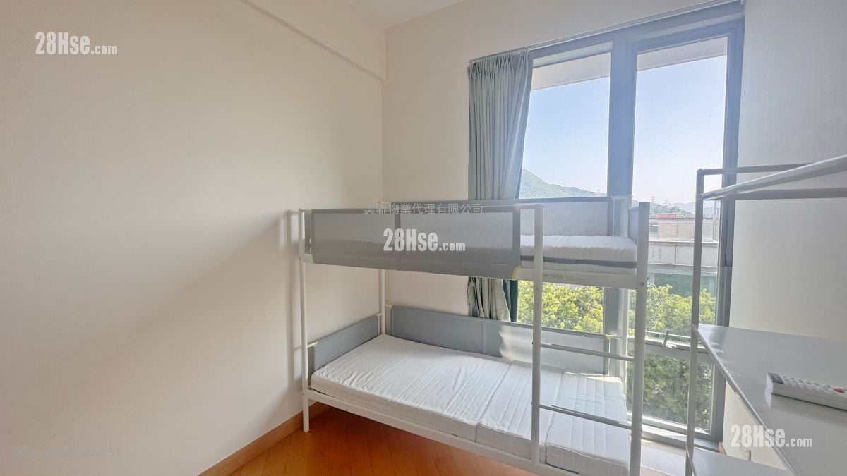 葡萄园 租盘 3 房 , 4 浴室 1,569 平方尺