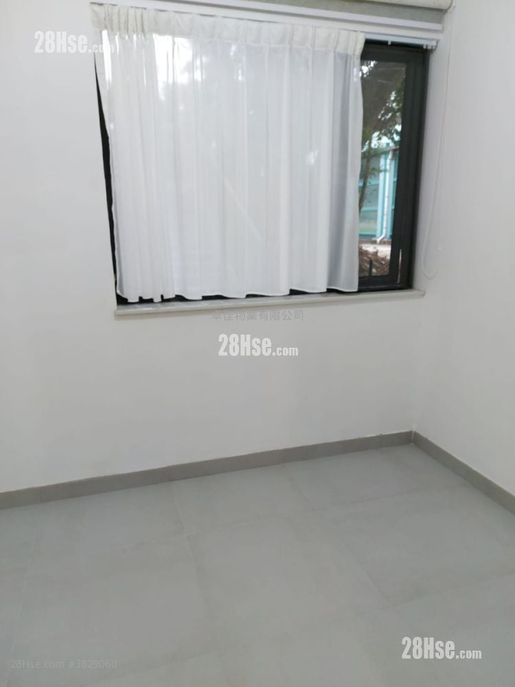 村屋 租盤 2 房 , 1 浴室