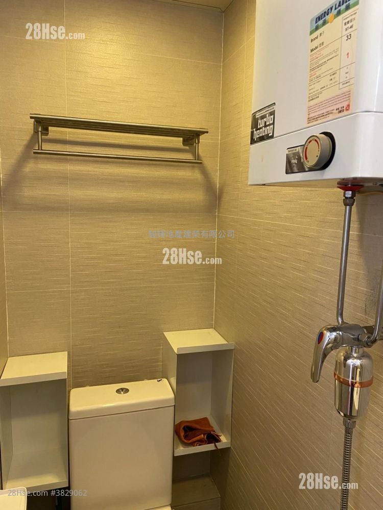 嘉兴商业中心 租盘 1 房 , 1 厕所