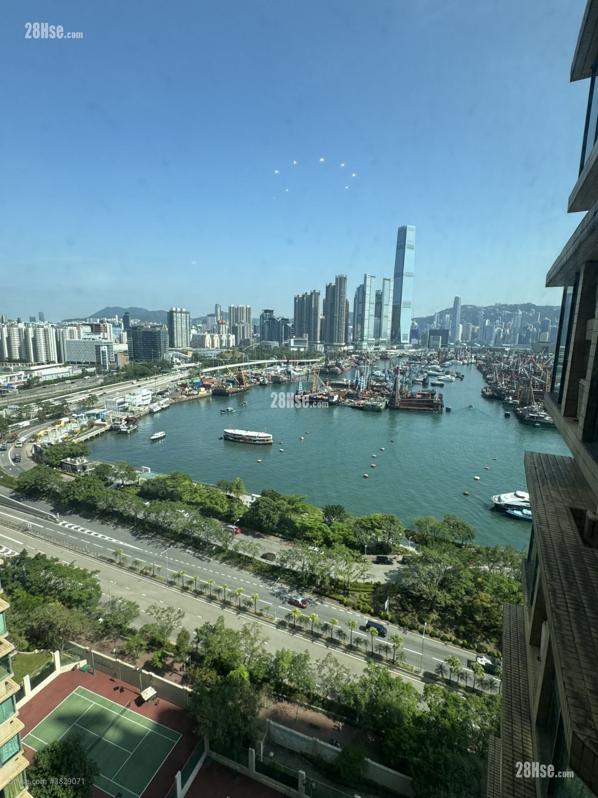 維港灣 租盤 3 房 , 2 浴室 911 平方呎